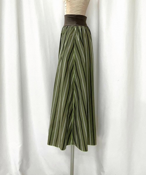 Q（キュー）の「メモリーマルチストライプスカート（スカート・レディース・ネイビー系/カーキ系・MEDIUM）」の17枚目の写真