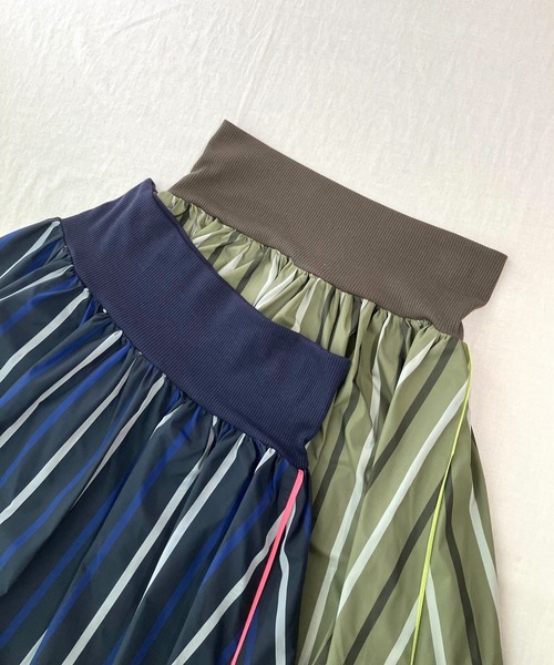 Q（キュー）の「メモリーマルチストライプスカート（スカート・レディース・ネイビー系/カーキ系・MEDIUM）」の19枚目の写真