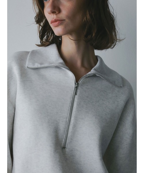 HER.（ハー）の「ビッグカラーハーフジッププルオーバー（Tシャツ/カットソー・レディース・グレー/ライトグレー・フリー）」の7枚目の写真
