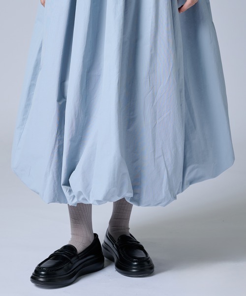 DOUBLE STANDARD CLOTHING（ダブルスタンダードクロージング）の「バルーンミディアムスカート（スカート・レディース・ブラック/ブルー・38/36）」の9枚目の写真