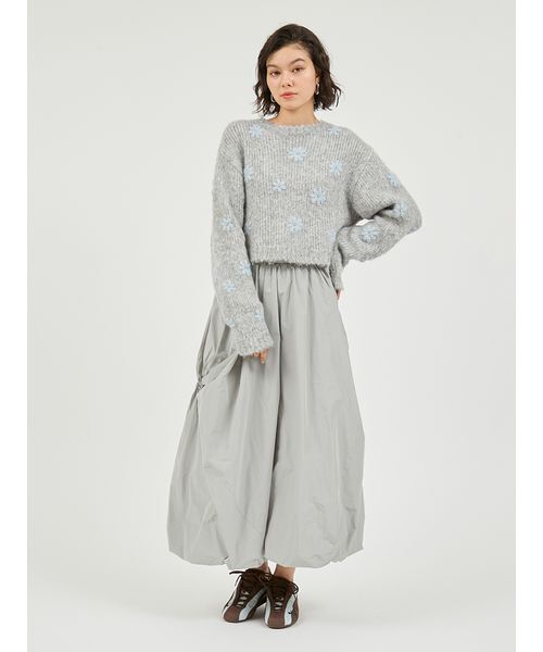 emmi（エミ）の「フラワーエンブロイダリーニットトップス（ニット/セーター・レディース・オフホワイト/グレー/イエロー・F）」の20枚目の写真