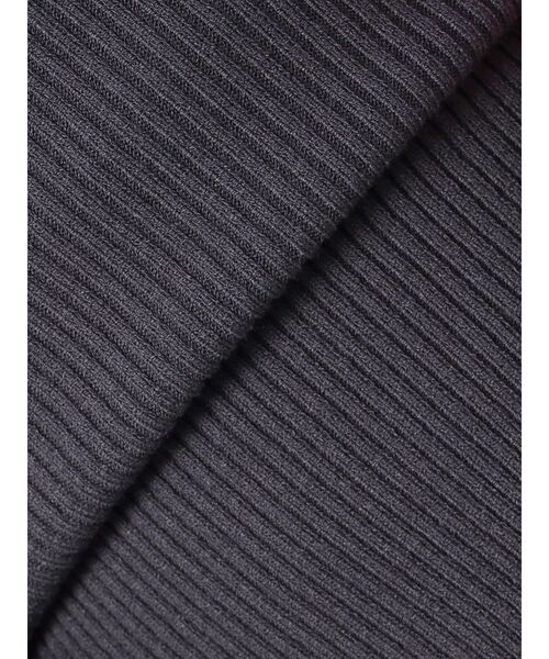 MERCURYDUO（マーキュリーデュオ）の「【追加生産】アシメパールチェーンワンショルニット（ニット/セーター・レディース・チャコールグレー/ブラック/ベージュ/ピンク・FREE）」の17枚目の写真