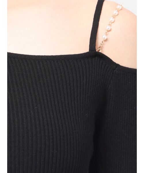 MERCURYDUO（マーキュリーデュオ）の「【追加生産】アシメパールチェーンワンショルニット（ニット/セーター・レディース・チャコールグレー/ブラック/ベージュ/ピンク・FREE）」の12枚目の写真