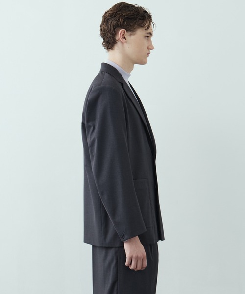 UNITED TOKYO（ユナイテッドトウキョウ）の「LORO PIANA FABRIC ジャケット（テーラードジャケット・メンズ・ダークグレー/ダークネイビー/グレイッシュベージュ・1/2）」の17枚目の写真