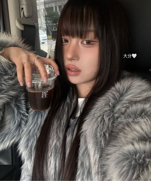 FLAREUP(フレアアップ)の「Fur Jacket (FL-046_Charcoal)(ムートンコート・レディース・ブラック・1/2)」の15枚目の写真