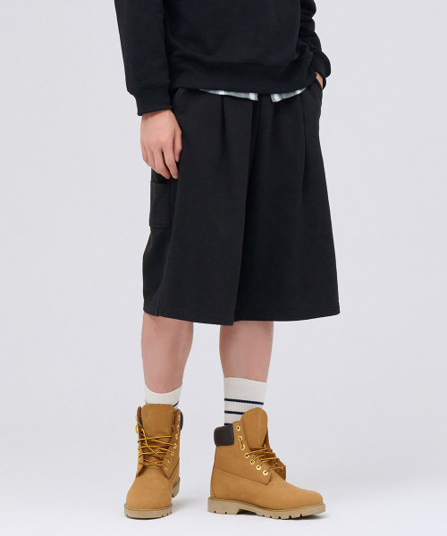 CHASECULT（チェイスカルト）の「男性カーゴポケットバミューダパンツ-ブラック（その他パンツ・メンズ・ブラック・82/70/76）」の3枚目の写真