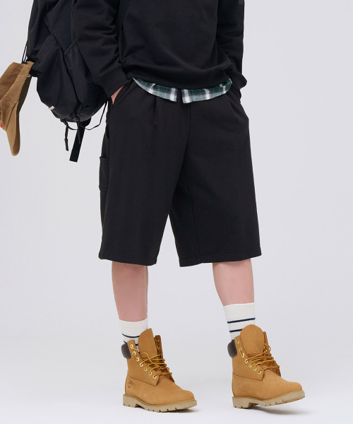 CHASECULT（チェイスカルト）の「男性カーゴポケットバミューダパンツ-ブラック（その他パンツ・メンズ・ブラック・82/70/76）」の5枚目の写真