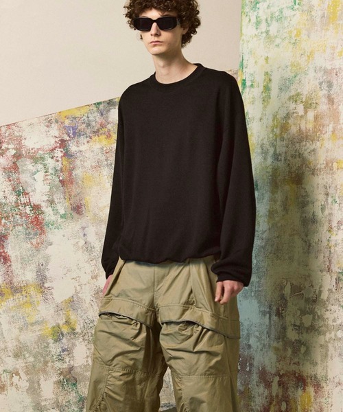 MAISON SPECIAL(メゾンスペシャル)の「《UNISEX》Premium Wool Prime-Over Crew Neck Sweat/プレミアムウールプライムオーバークルーネックスウェット【MAISON SPECIAL/メゾンスペシャル】■セットアップ対応■(スウェット・メンズ・ブラック/バーガンディー・0/1/2)」の4枚目の写真