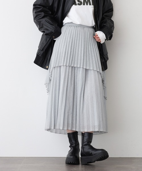 &soiree(アンドソワレ)の「&soiree ラメ生地 ティアードプリーツスカート(スカート・レディース・ブラウン/ブラック/シルバー・FREE)」の13枚目の写真