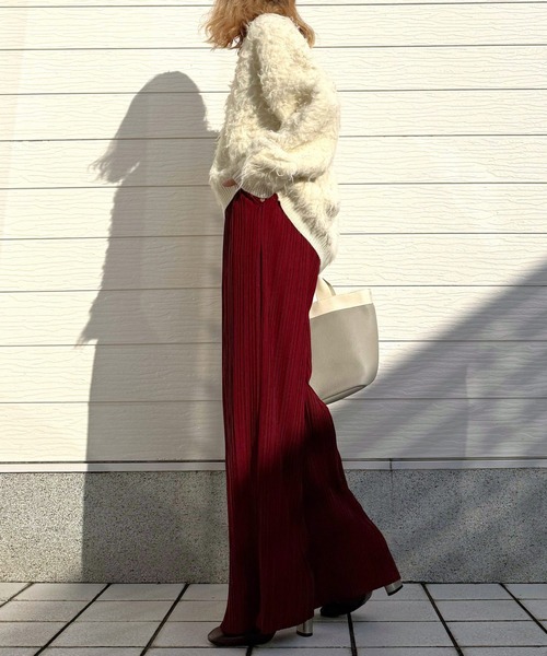 Q（キュー）の「細プリーツパンツ（その他パンツ・レディース・グリーン/バーガンディー・MEDIUM）」の15枚目の写真