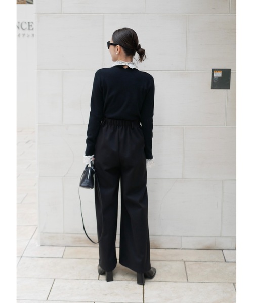 BeBeoD（べベッド）の「センタープレスタックワイドパンツ（その他パンツ・レディース・ブラック/チャコールグレー/ブラウン/ネイビー・フリー）」の6枚目の写真