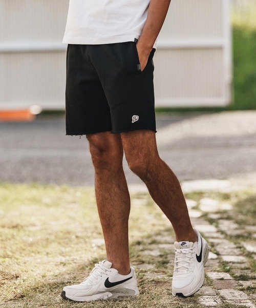 1minute 1second(ワンミニットワンセカンド)の「mp14370-heavy weight cut off shorts with heart patch カットオフショートパンツ(1M26H300)(その他パンツ・メンズ・ブラック/トップグレー/ネイビー・S/M/L/XL)」の6枚目の写真