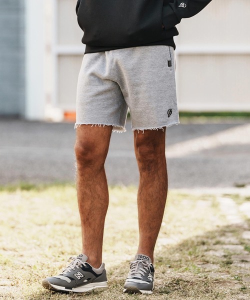 1minute 1second(ワンミニットワンセカンド)の「mp14370-heavy weight cut off shorts with heart patch カットオフショートパンツ(1M26H300)(その他パンツ・メンズ・ブラック/トップグレー/ネイビー・S/M/L/XL)」の10枚目の写真
