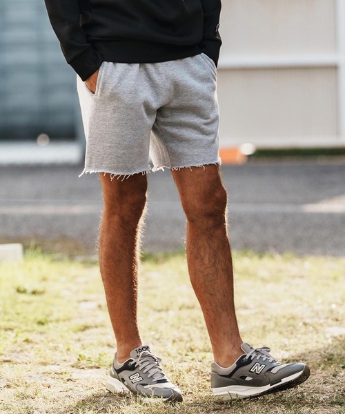 1minute 1second(ワンミニットワンセカンド)の「mp14370-heavy weight cut off shorts with heart patch カットオフショートパンツ(1M26H300)(その他パンツ・メンズ・ブラック/トップグレー/ネイビー・S/M/L/XL)」の12枚目の写真