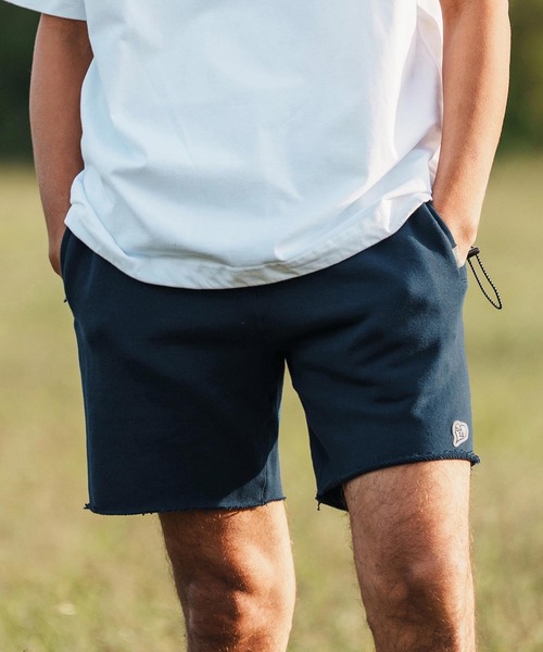 1minute 1second(ワンミニットワンセカンド)の「mp14370-heavy weight cut off shorts with heart patch カットオフショートパンツ(1M26H300)(その他パンツ・メンズ・ブラック/トップグレー/ネイビー・S/M/L/XL)」の16枚目の写真