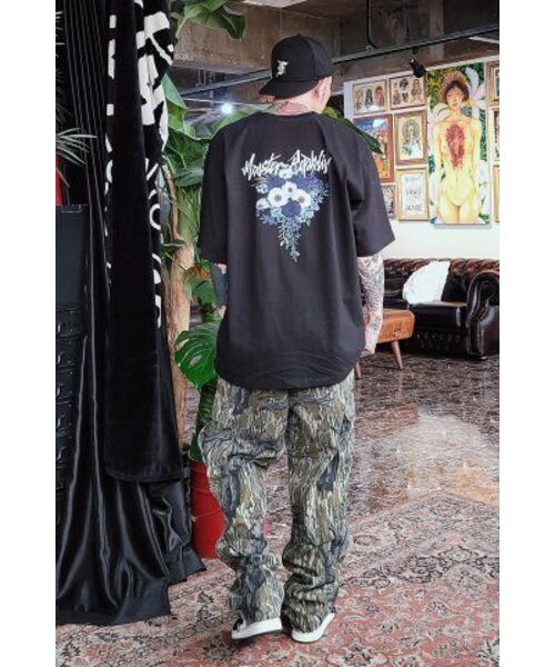 MONSTER REPUBLIC(モンスターリパブリック)の「ムーブメントフラワーミッドナイトブルーティーシャツブラック(Tシャツ/カットソー・レディース・その他・X-LARGE/LARGE/MEDIUM/SMALL)」の22枚目の写真