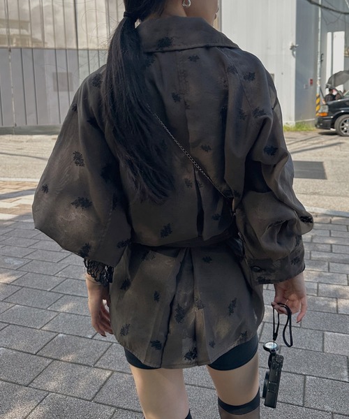 Ameri（アメリ）の「DOT FLOWER VEIL TRENCH（ステンカラーコート・レディース・ホワイト/ブラウン・SMALL/MEDIUM）」の11枚目の写真