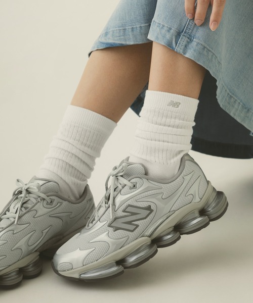 NEW BALANCE(ニューバランス)の「Abzorb 2000(スニーカー・メンズ・ブラック/シルバー・22.5cm/30.0cm/24.0cm/23.5cm/23.0cm/29.0cm/28.5cm/28.0cm/27.5cm/27.0cm/26.5cm/26.0cm/25.5cm/25.0cm/24.5cm)」の21枚目の写真