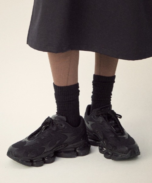 NEW BALANCE(ニューバランス)の「Abzorb 2000(スニーカー・メンズ・ブラック/シルバー・22.5cm/30.0cm/24.0cm/23.5cm/23.0cm/29.0cm/28.5cm/28.0cm/27.5cm/27.0cm/26.5cm/26.0cm/25.5cm/25.0cm/24.5cm)」の14枚目の写真