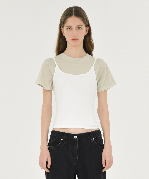 BROWNYARD(ブラウンヤード)の「Wバックオープンスリーブレス、ホワイト(Tシャツ/カットソー・レディース・その他・1/2)」の3枚目の写真