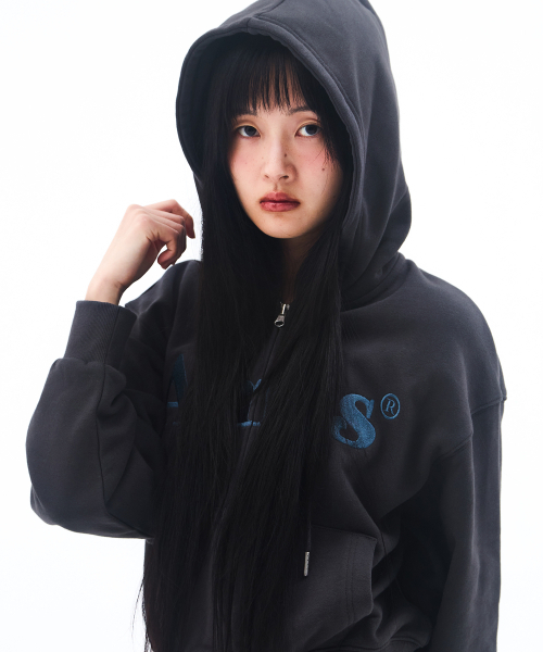 AMESWORLDWIDE（アメスワールドワイド）の「BASIC LOGO HOODIE ZIP UP DEEP CHARCOAL（パーカー・レディース・その他・SMALL/MEDIUM/LARGE）」の8枚目の写真