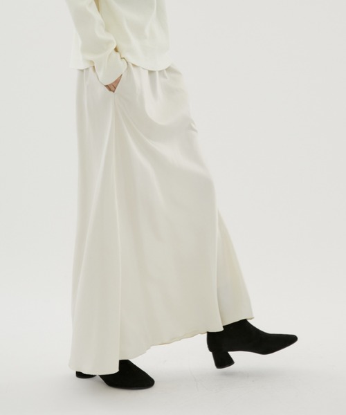 FUULLY STUDIO（フーリィーステューディオ）の「ビンテージサテンフレアスカート（スカート・レディース・アイボリー/チャコールグレー・FREE）」の18枚目の写真