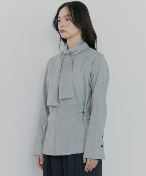 STUDIOUS（ステュディオス）の「【STUDIOUS/ステュディオス】Waist Tucked Wool Shirt/ウエストタックウールシャツ（シャツ/ブラウス・レディース・ベージュ/グレー・FREE）」の10枚目の写真