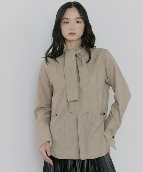 STUDIOUS（ステュディオス）の「【STUDIOUS/ステュディオス】Waist Tucked Wool Shirt/ウエストタックウールシャツ（シャツ/ブラウス・レディース・ベージュ/グレー・FREE）」の17枚目の写真
