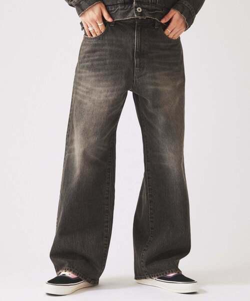 JOURNAL STANDARD relume(ジャーナルスタンダード レリューム)の「スモーキーデニム ワイドパンツ(デニムパンツ・メンズ・ブラック系その他/クリアブルー/コバルトブルー・MEDIUM/LARGE)」の6枚目の写真