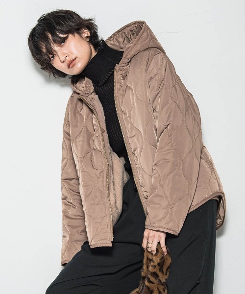 MAYSON GREY(メイソングレイ)の「【WEB限定】キルティング×ボアブルゾン≪手洗い可能≫(ダウンジャケット/コート・レディース・ブラック/オフホワイト/ベージュ・M)」の3枚目の写真