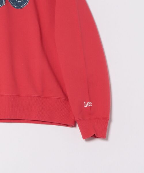 Lee(リー)の「Lee/リー デニムロゴパッチスウェット(スウェット・メンズ・オフホワイト/レッド/グリーン・SMALL/MEDIUM/X-LARGE/LARGE)」の5枚目の写真