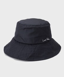 LAURA ASHLEY（ローラアシュレイ）の「【撥水加工/サイズ調整可/顎紐取外し可】ロンドン柄 パッカブル レインハット（その他）」