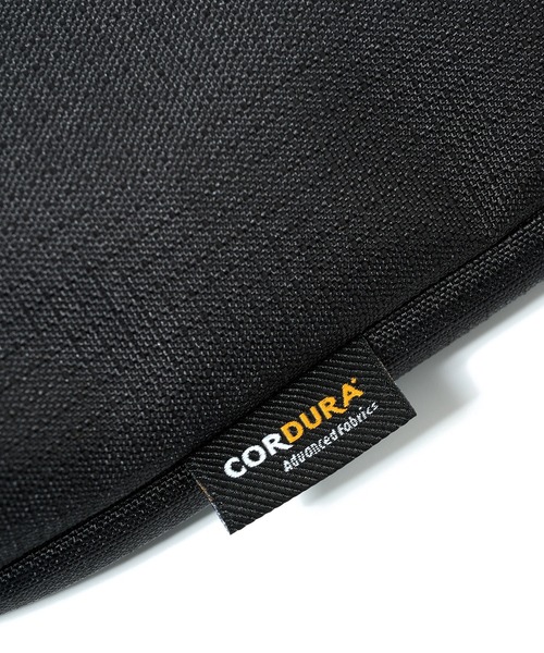 Eddie Bauer（エディーバウアー）の「コーデュラ ショルダーバッグ（ショルダーバッグ・メンズ・ブラック/カーキオリーブ・F）」の5枚目の写真