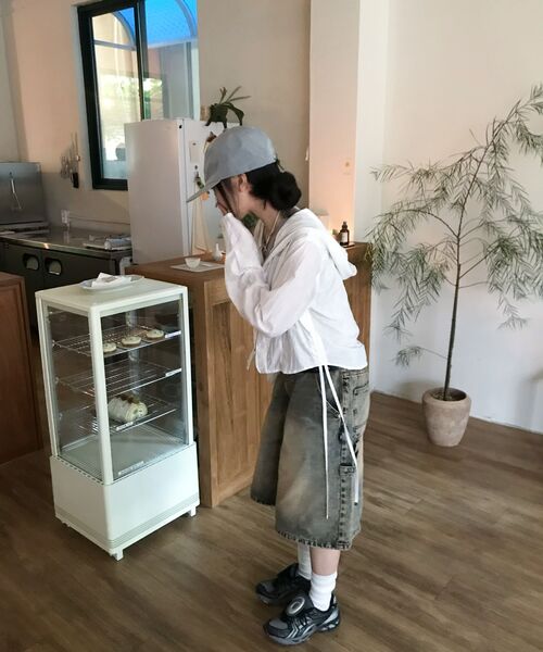 LMCの「ブラッシュウォッシュデニムカーペンターショーツサンド(その他パンツ・レディース・その他・S/M/L)」の4枚目の写真