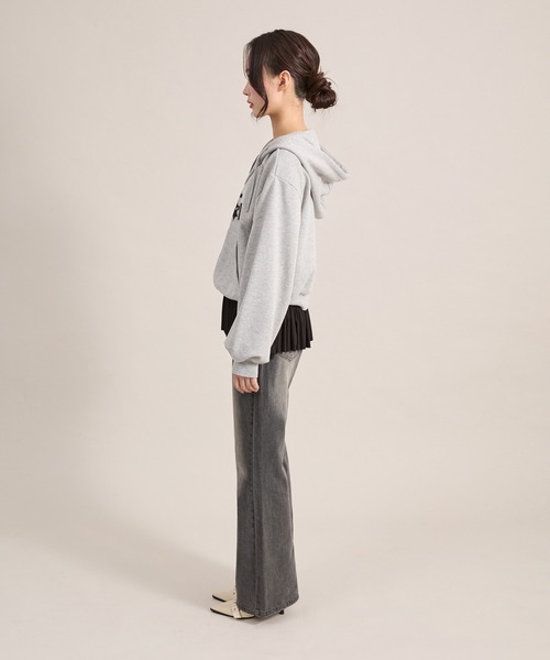 apres jour mignon(アプレジュールミニョン)の「裾フリルレイヤードトップス(Tシャツ/カットソー・レディース・ブラック/オフホワイト/杢グレー・フリー/LARGE)」の8枚目の写真