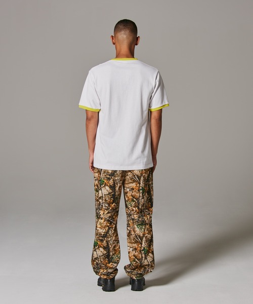 Champion（チャンピオン）の「【Champion/チャンピオン】メンズ メンズカジュアル ショートスリーブリンガーTシャツ（Tシャツ/カットソー・メンズ・ライトイエロー/ライトピンク/ライトオレンジ系・X-LARGE/LARGE/MEDIUM）」の7枚目の写真
