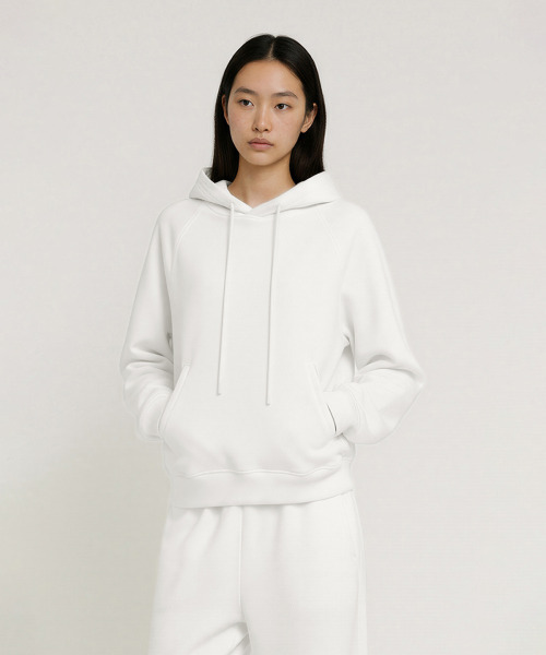 BUTTON SEOUL（ボタンソウル）の「[ウィメンズ] セミクロップベーシックラグランフード (3 COLORS)（パーカー・レディース・ミックスグレー/ネイビー/ホワイト・SMALL/MEDIUM/LARGE）」の6枚目の写真