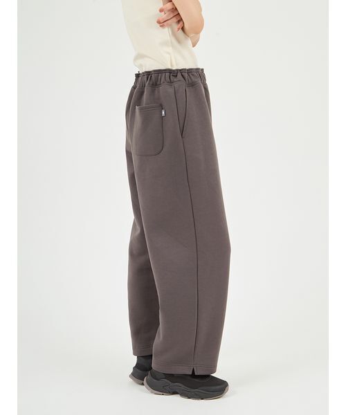 NEW BALANCE（ニューバランス）の「【New Balance for emmi】Track side フリースバレルパンツ（その他パンツ・レディース・チャコールグレー・M/S）」の7枚目の写真