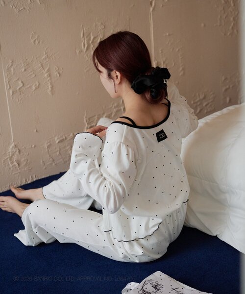 Kastane×HelloKitty/一部店舗限定】 ルームウェア3点SETの通販はau PAY
