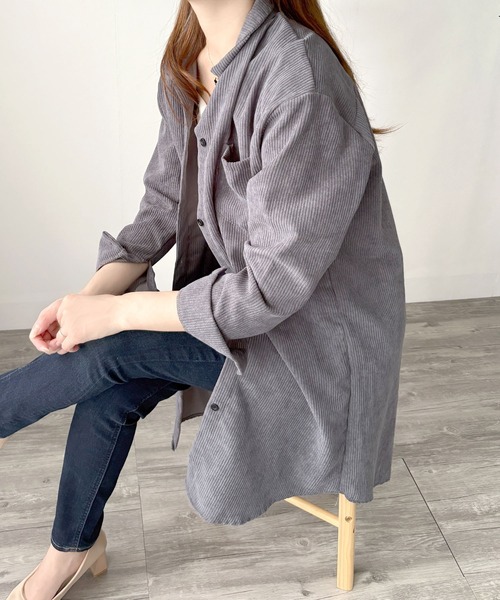 Amulet(アミュレット)の「ラフに抜け感◎体型カバーも叶う優秀シャツ★ オーバーサイズコーデュロイシャツ(シャツ/ブラウス・レディース・ブラウン/グレー・FREE)」の6枚目の写真