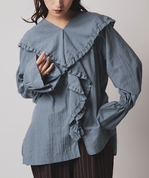 W:Huku(フーク)の「ミックス ガーゼ ビッグカラー フリル ブラウス / Mix Gauze Big Collar Frill Blouse(シャツ/ブラウス・レディース・ベージュ/ブルーグレー/ブラック/ホワイト・FREE)」の3枚目の写真