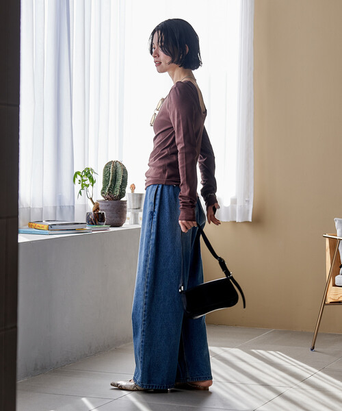 FREAK'S STORE（フリークスストア）の「【セットアイテム】コットンモダール タンク レイヤード バックオープン ロンT/マルチウエイロンT（Tシャツ/カットソー・レディース・ネイビー/ブラウン/ホワイト/ターコイズブルー/ブラック・ﾌﾘ-）」の13枚目の写真