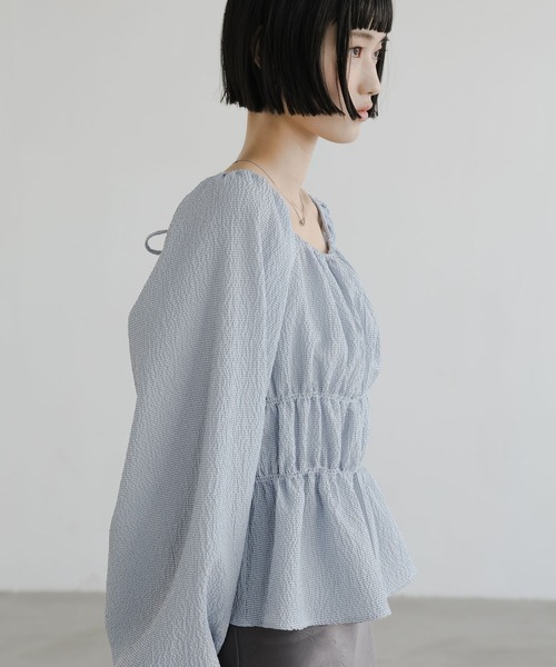 LOWRYS FARM(ローリーズファーム)の「オフショルシャーリングブラウス 652996(Tシャツ/カットソー・レディース・グレー/ブルー/ベージュ・FREE)」の21枚目の写真