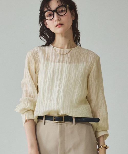 qualite(カリテ)の「シアークレープブラウス/春服/夏服/オフィスカジュアル/シアーシャツ(シャツ/ブラウス・レディース・サックスブルー/アイボリー・フリー)」の2枚目の写真