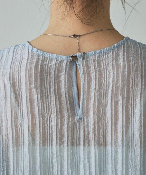 qualite(カリテ)の「シアークレープブラウス/春服/夏服/オフィスカジュアル/シアーシャツ(シャツ/ブラウス・レディース・サックスブルー/アイボリー・フリー)」の15枚目の写真