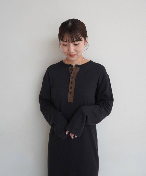 anuke(アンヌーク)の「Thermal 2way Onepiece(ワンピース・レディース・ネイビー/アイボリー・36inch/38inch)」の4枚目の写真