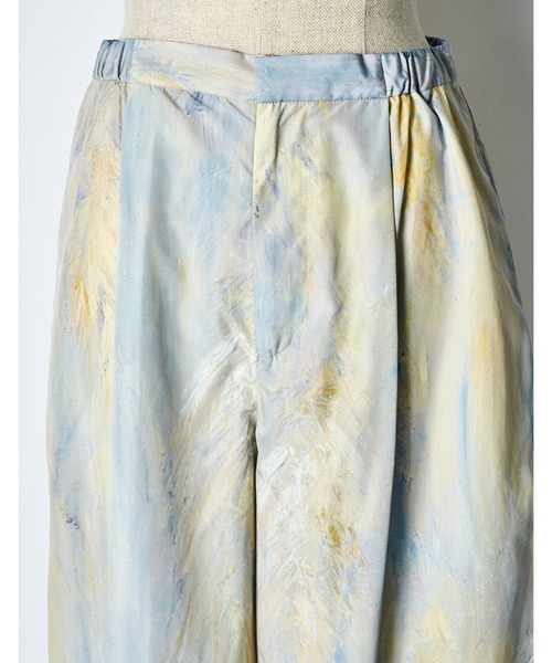 RUMCHE(ラムシェ)の「"Abundant Rice" Trousers / アバンダントライスパンツ(スラックス・レディース・ベージュ系その他・MEDIUM/SMALL)」の2枚目の写真