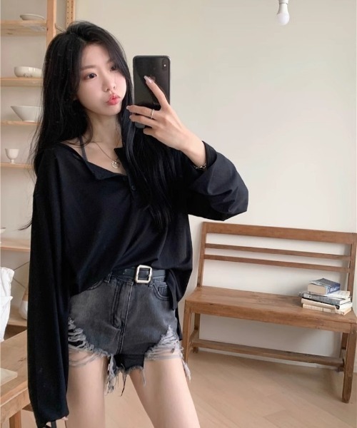 Ritzy(リッツィー)の「ヘンリーネックシアートップス(Tシャツ/カットソー・レディース・グレー/ホワイト/ブラック・M/L)」の2枚目の写真