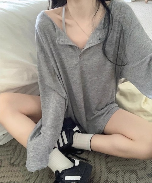 Ritzy(リッツィー)の「ヘンリーネックシアートップス(Tシャツ/カットソー・レディース・グレー/ホワイト/ブラック・M/L)」の6枚目の写真
