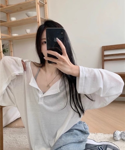 Ritzy(リッツィー)の「ヘンリーネックシアートップス(Tシャツ/カットソー・レディース・グレー/ホワイト/ブラック・M/L)」の7枚目の写真